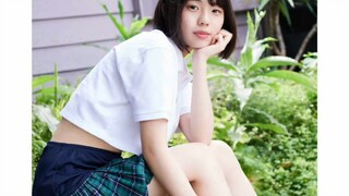 Penuh nafas muda, gadis cantik berwajah bayi Jepang