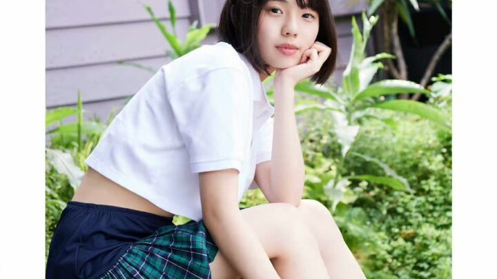 Penuh nafas muda, gadis cantik berwajah bayi Jepang