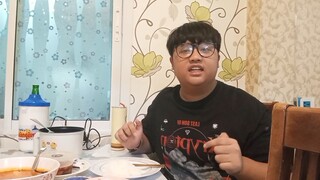 กินต้มยำกุ้ง