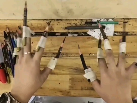 ها هي الأداة الصغيرة الخارقة التي صنعها طلاب الفن بأنفسهم!