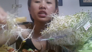 เมียฝรั่งออสเตรเลีย!!พ่อใหญ่ฝรั่งกินกากไก่หนูหมด