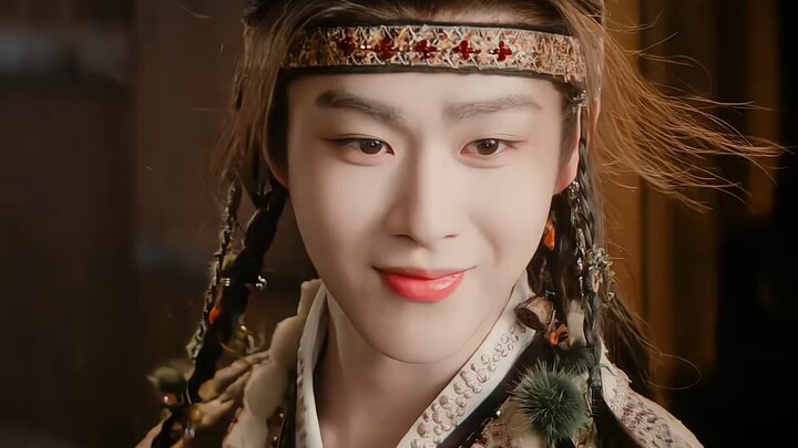 Gadis itu terjebak akal bulus dan menunjukkan wujud aslinya, lalu ketahuan oleh penyihir pengusir se