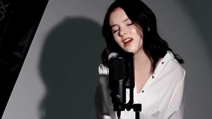 【Daneliya Tuleshova】Penyanyian ulang memukau untuk single juara Eurovision “Arcade”