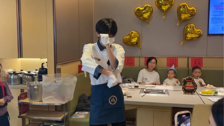 Versi live Haidilao: Goyang Qinghai