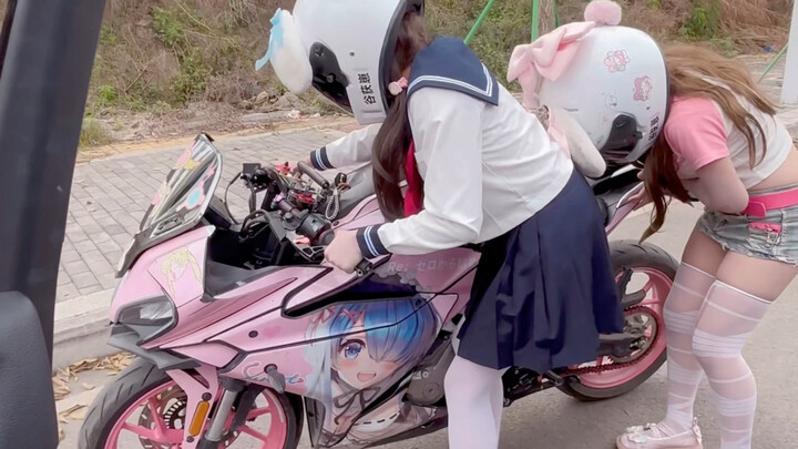 Bỏ chạy rồi, hahaha!