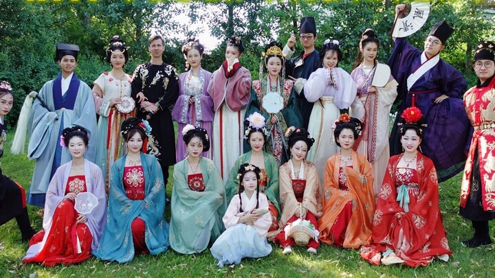 [Berlin Chengyin] What is it like to perform a 20-minute Hanfu show on a German stage?