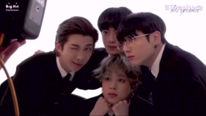 [BTS] Jimin Alone, Surrounded by Long Legs