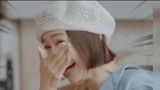 Qin Lan รู้สึกทึ่งกับใบหน้าที่หลับใหลของ Reba! Reba ได้รับการยอมรับในเรื่องความงามของเธอ! อย่าอิจฉาซ