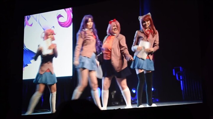 โมนิก้า AX 2018 นิดหน่อย