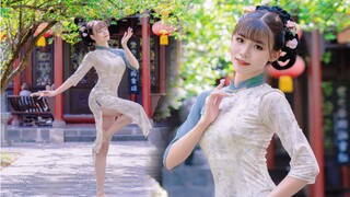 Hãy nhảy múa trong ngày xuân ngọt ngào này, hãy đến và xem cô gái mặc sườn xám nhảy múa