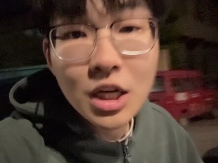 Đừng bao giờ mua Xiaomi SU7, xe mới mà thành xe thử ngay, bản thân chẳng lái được mấy lần đâu.