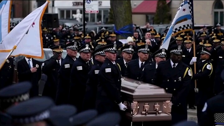 US police high-energy mashup: "Although I am flesh and blood, I will never be afraid" ‖ "Leave A Lig