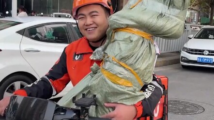 大哥，我的奥特曼要保密发货！！！