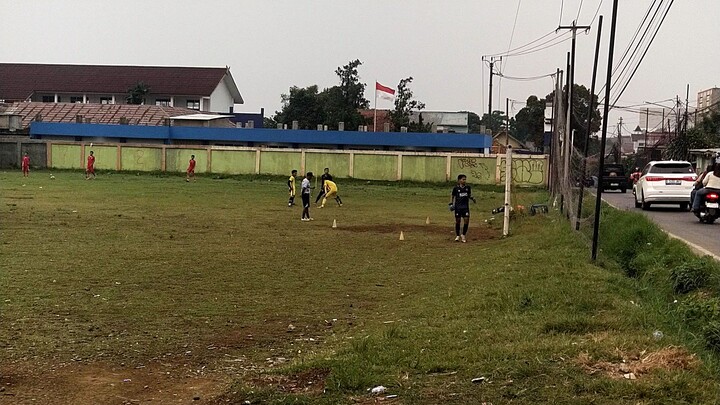 latihan sepakbola