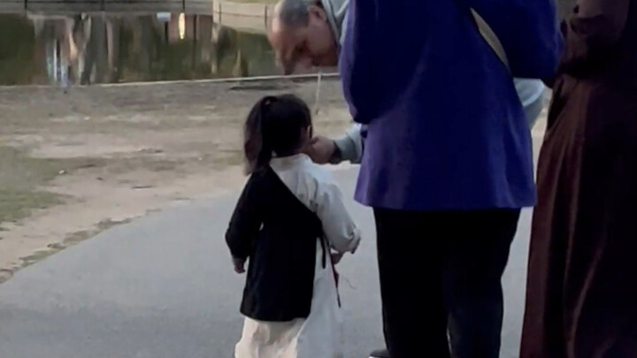 Ketika Pendekar Cilik Tiongkok Teleport ke Jalanan Amerika