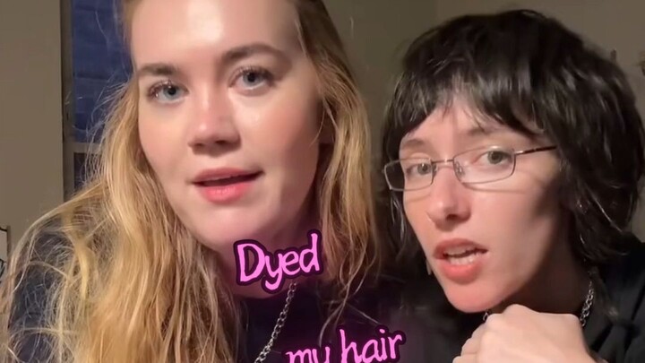 Bài hát “Máy Đọc Đĩa” của chúng tôi, nhưng được thể hiện bằng hòa âm.