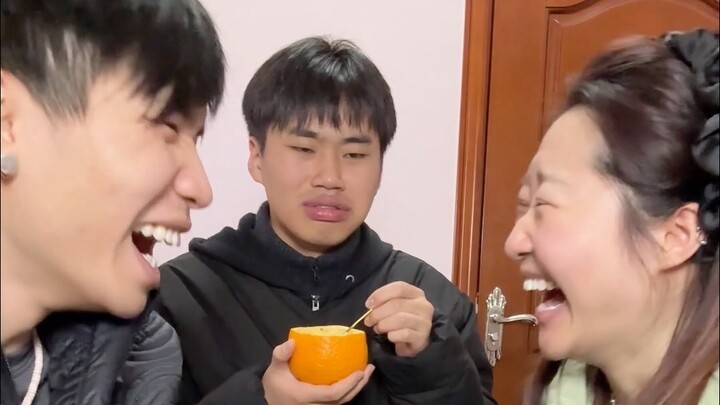 Bright Kitchen (The Eldest Brother Returns)