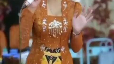 buat kerjain temen wkwkwk 😂, moots ig woi @andreadeco_sus