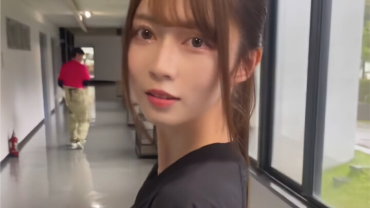 รุ่นพี่ ขอคบกับผมหน่อยนะ