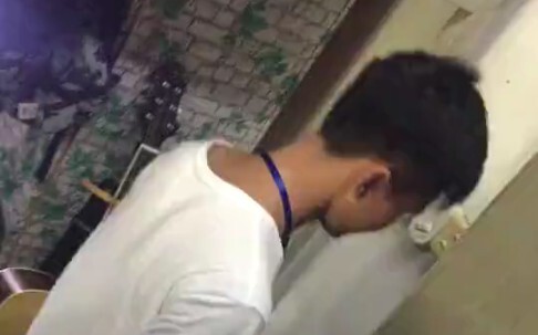 女生宿舍里总有一些小宝贝……