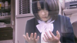 [Mạc Tử] Sau khi nhảy khỏi tòa nhà, cô gái có được siêu năng lực tàng hình và phát hiện ra bí mật đá