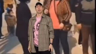 这一定是看了很多遍才能做得这么一致😂