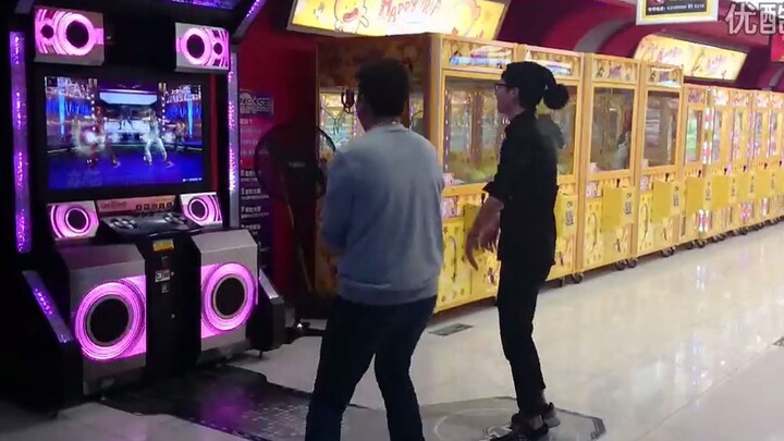 ตัวฉันในปี 2021 เผยตัวตนในปี 2014