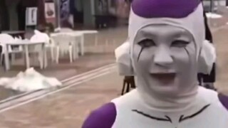 Bạn gọi đây là Frieza?