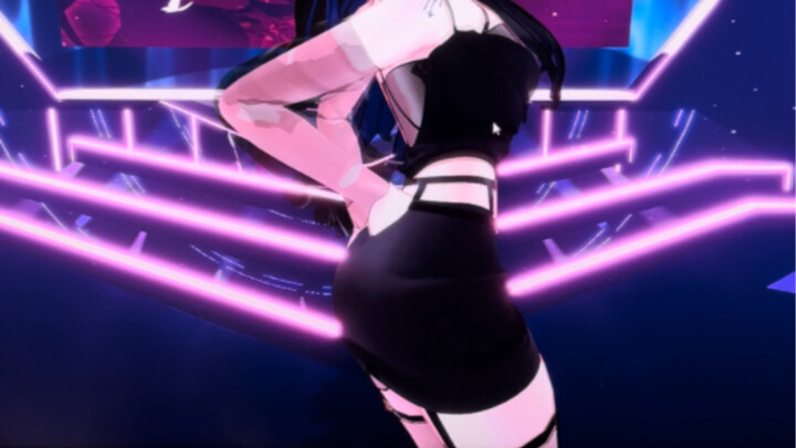 Rehearsals lasted until 4am, and the lead singer was finally reserved...