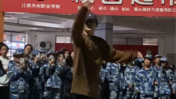 This is what a hiphop dancer does when wearing a veil?