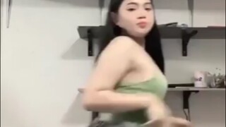 ang laki ng 🍑