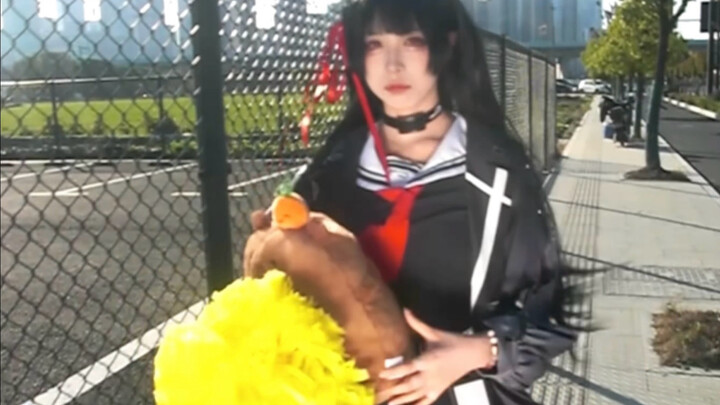 Kenapa tidak dianggap sebagai seragam pelaut =ω=.