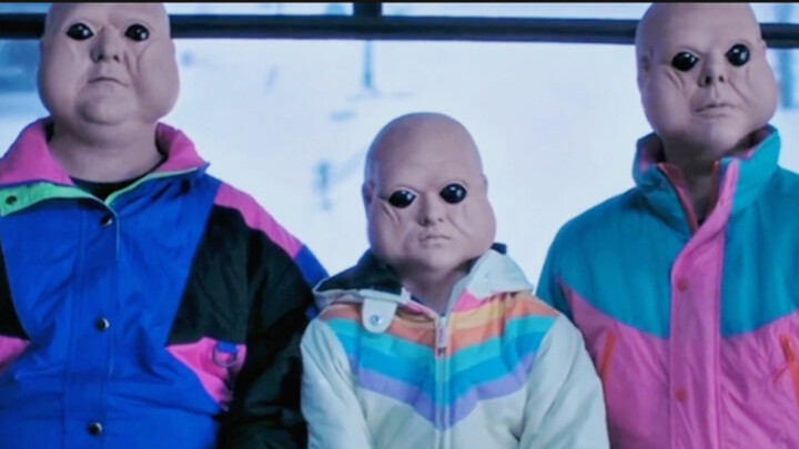 Watch the sci-fi horror film “Cable Car” in one sitting: A cable car encounters a bizarre family of 