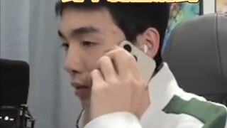 How could the students who just squatted down not look at such a mantis?