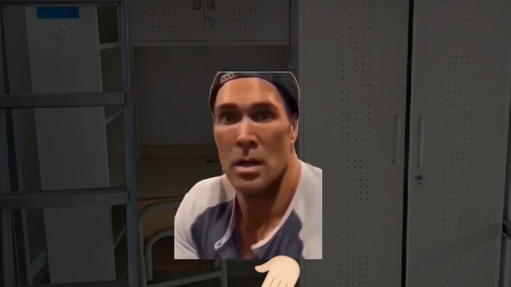 عازف الجيتار في السكن الطلابي