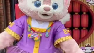 【玲娜贝儿】 好久没听战歌了，亲爱的你呀 跳个舞吧～bgm搭配骑士贝儿，就是一波回忆杀，不知不觉宝贝五个多月啦。