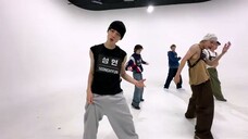 Cortis "FasHioN" Dance Practice