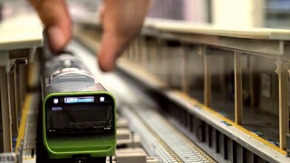 Japan's most popular commuter train for railway fans?!