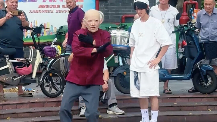 Filled with joy, I taught an elderly man to dance—only to be thoroughly humbled…