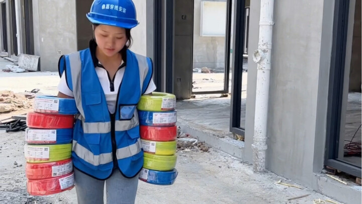 Một cú đấm có thể hạ gục ba gã lực lưỡng