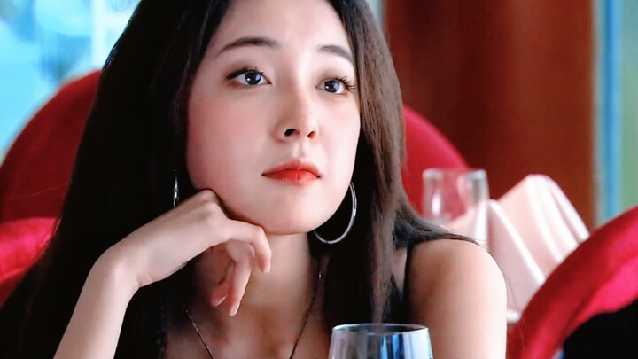 أول مرة أشوف شخصية وقحة بشكل واضح وصريح هيك! هالهيئة غير المبالية دي بتفتك باللي يشوفها حقًا!!