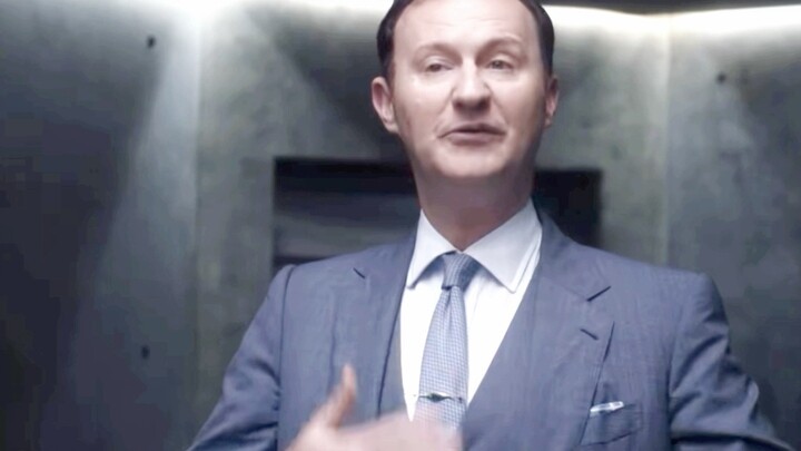 No need to lay flowers on Sherlock's grave. This is my request.