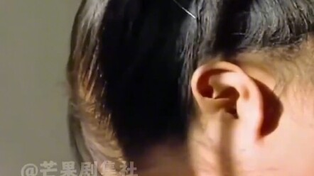 Tali rami selalu putus di bagian yang paling tipis, nasib buruk selalu mengincar orang malang… Gadis