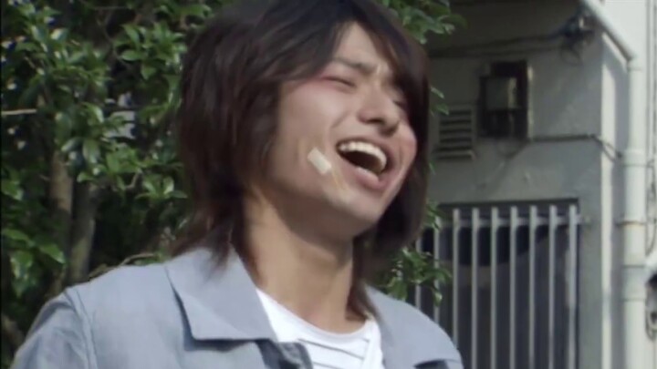 A review of the accidental injuries in Kamen Rider, what's the point of having you as a teammate?