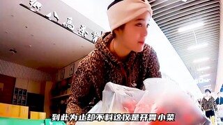 一个撒娇卖萌，一个真实肯干，你更喜欢哪一种？"欧阳娜娜 "章若楠
