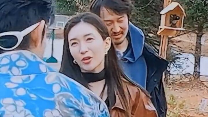 Wang Hedi’s appearance on “Tao Hua Wu” has gained him another mom fan—yay!!