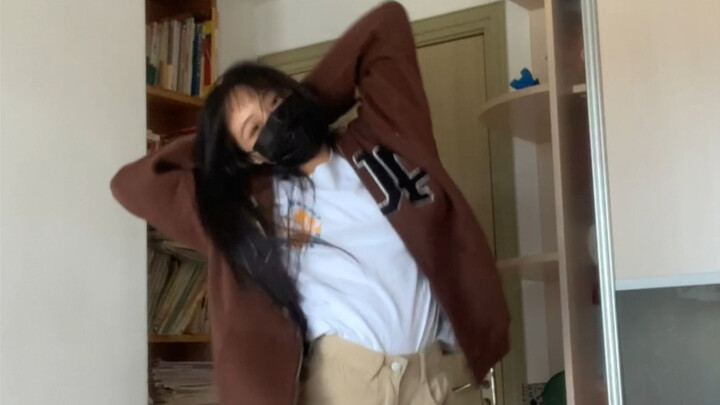 Some dancers go crazy while dancing