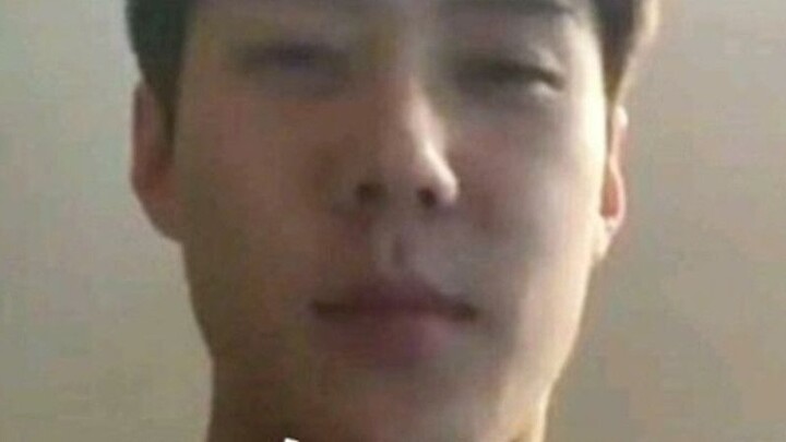 [EXO] ทำยังไงให้โดดเด่นกว่าคนอื่นเวลาโพสต์บน WeChat Moments? 6 เคล็ดลับเปลี่ยนลุค! บทเรียนจากฟีด Ins