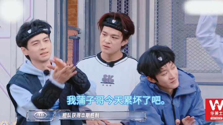 As Kai’s fan, I’m always so careful around this brother—afraid he’ll get too tired or caught in the 