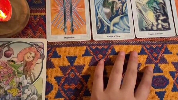 [The next time you confess or be confessed] Lynn Tarot, no gender limit